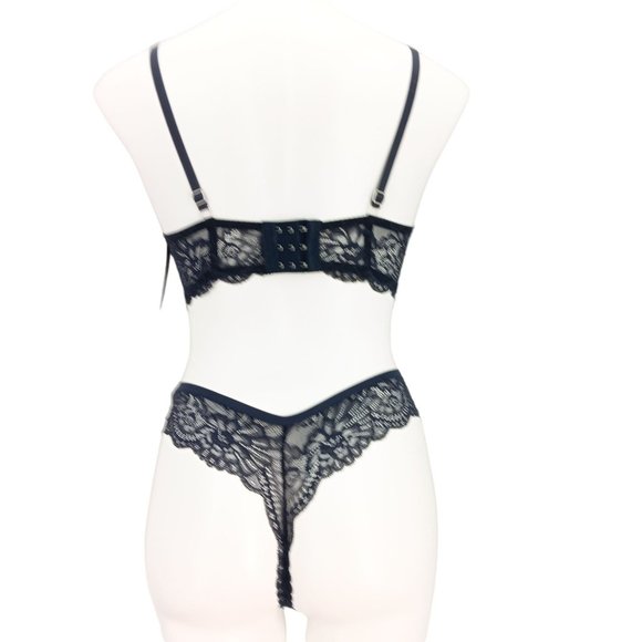 TAHARI BLUE 36C/LARGE BRA SET - Picture 2 of 16